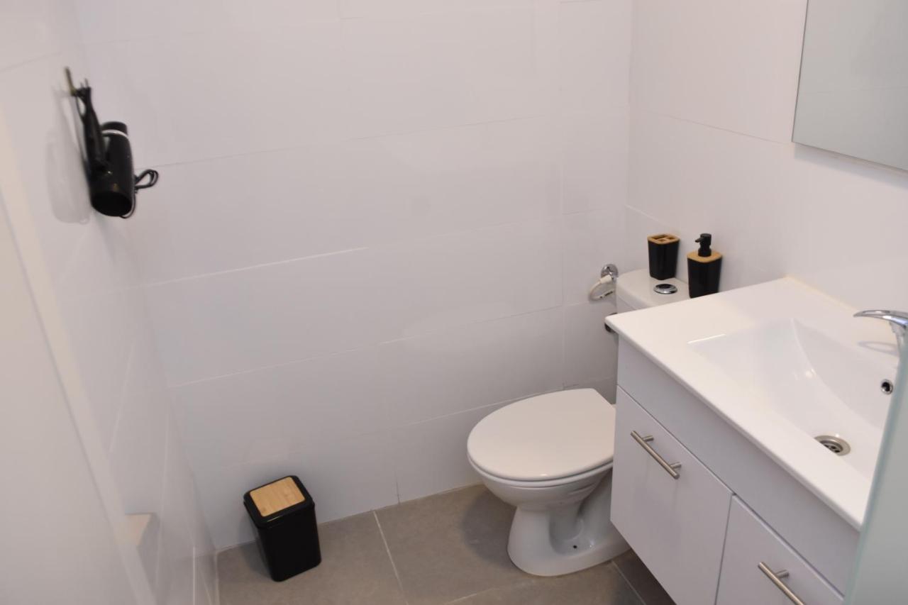 Luxury 2-Room Suite In The Center Of Downtown Haifa Exteriör bild