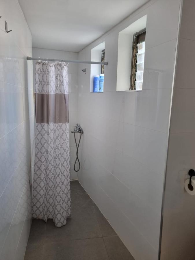 Luxury 2-Room Suite In The Center Of Downtown Haifa Exteriör bild